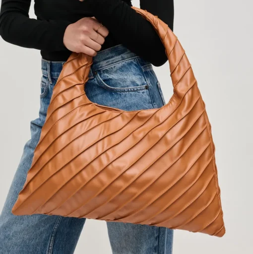 Allie Hobo