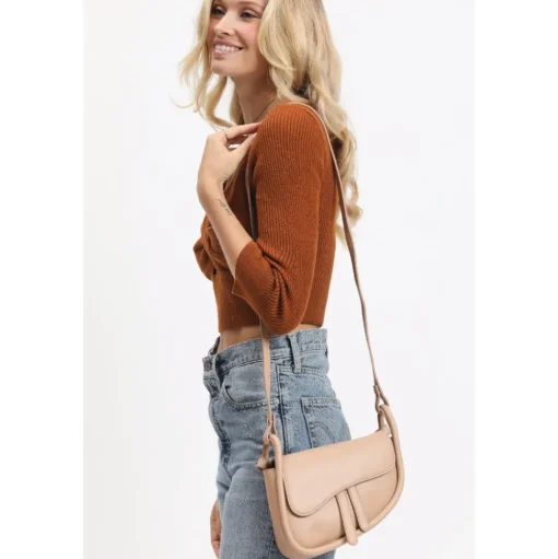 Arlo Crossbody