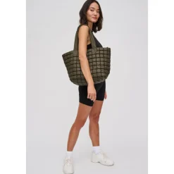 Breakaway - Puffer Tote
