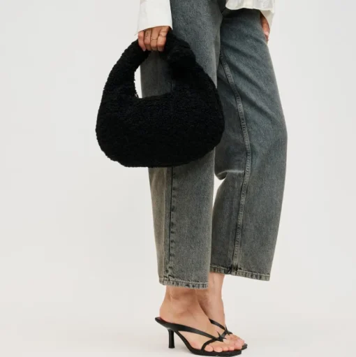 Charlene Hobo