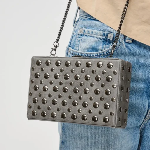 Desi Clutch