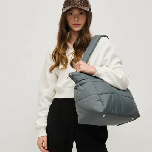Jetsetter Tote
