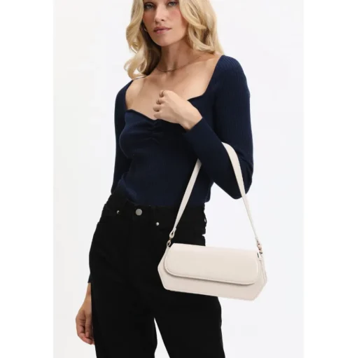 Judith Hobo