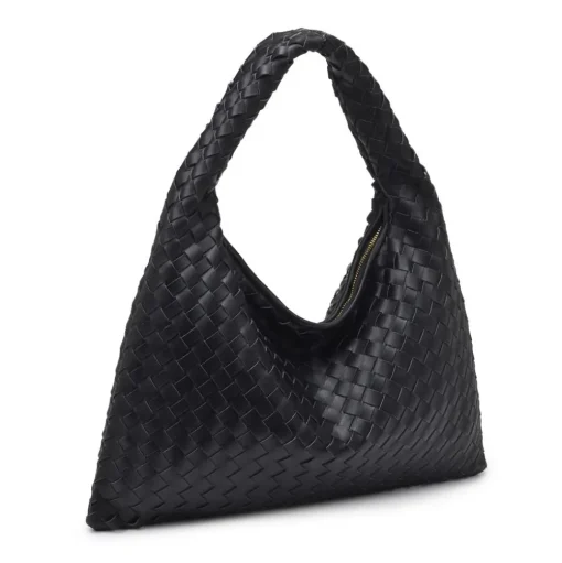 Leah Hobo
