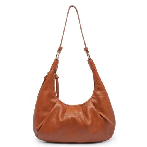 Leora Hobo