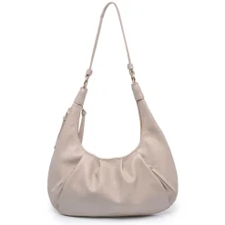 Leora Hobo