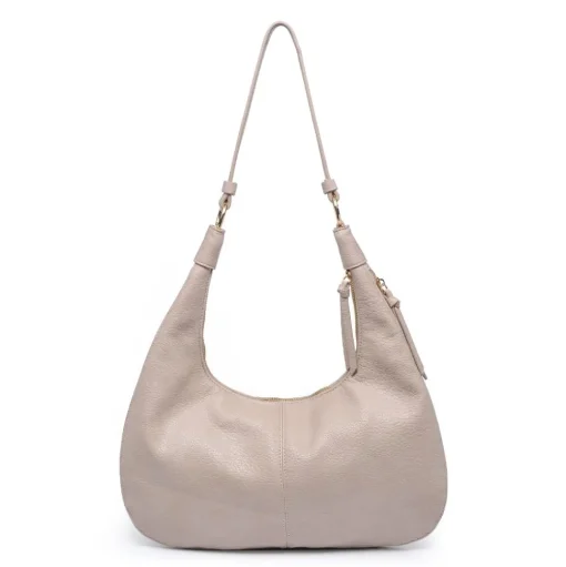 Leora Hobo