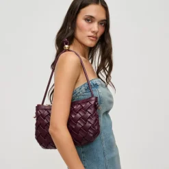 Regina Shoulder Bag