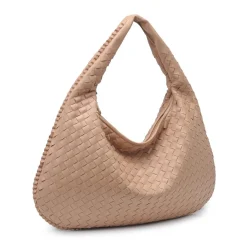 Victoria Hobo